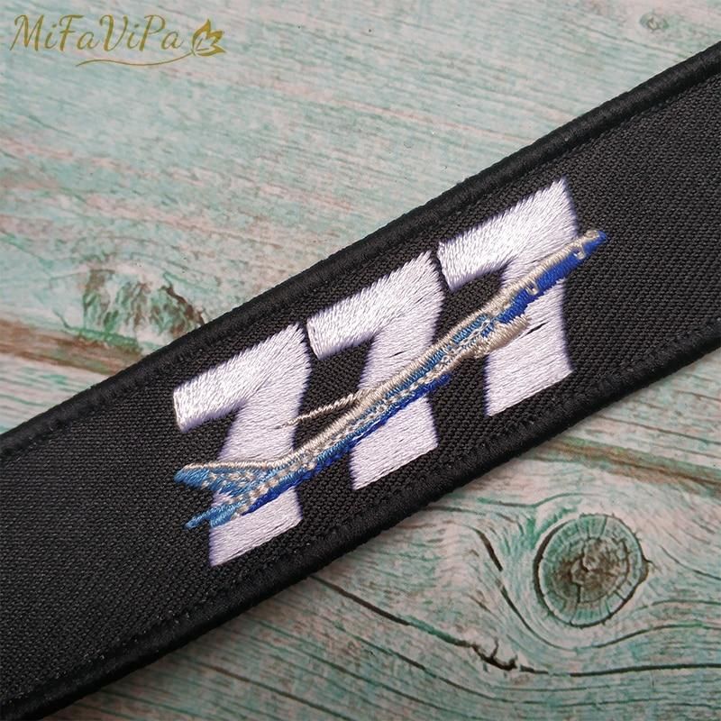 1 SET BOEING 777 747 EMBROIDERY KEY CHAIN - PILOTSX