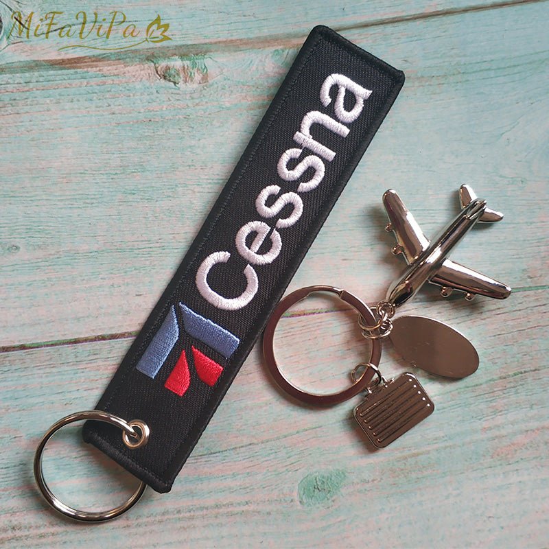 1 SET CESSNA KEYCHAIN CUSTOM GIFTS SOUVENIR AIRCRAFT MODEL PLANE KEY CHAIN - PILOTSX