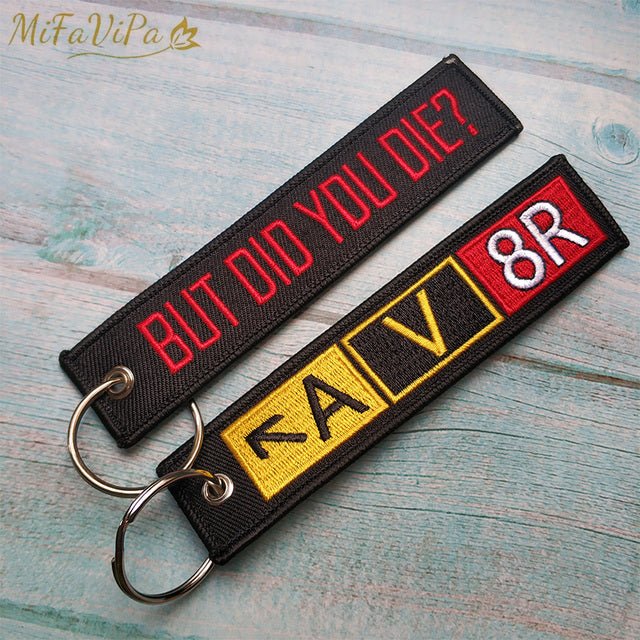 2 PCS AV8R SLEUTELHANGER EMBROIDERY FUNNY KEYCHAIN - PILOTSX