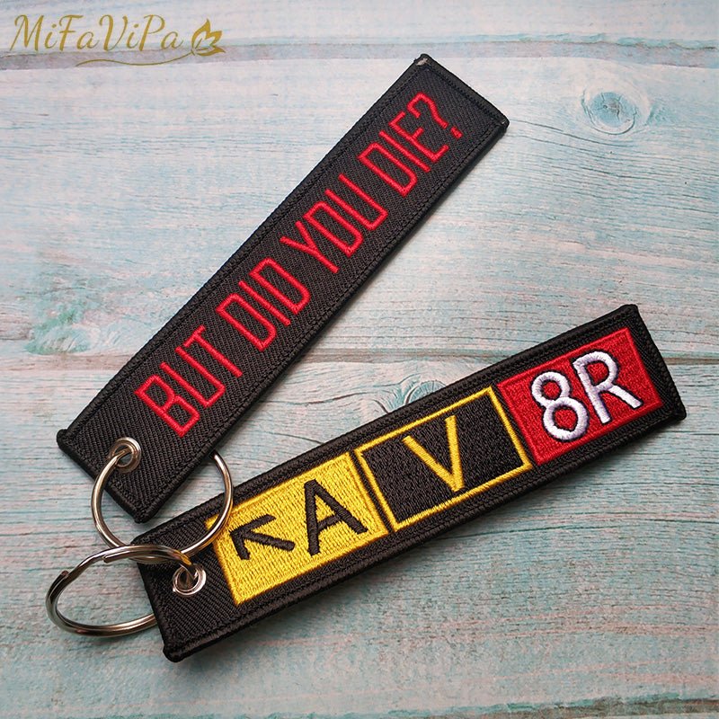 2 PCS AV8R SLEUTELHANGER EMBROIDERY FUNNY KEYCHAIN - PILOTSX