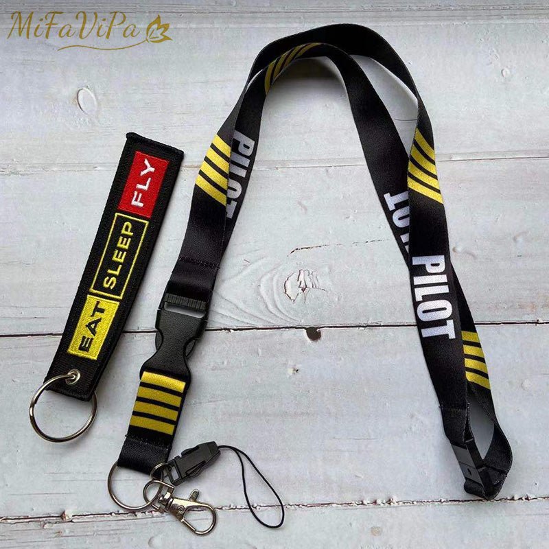 2 PCS BOEING 737 SLEUTELHANGE KEYCHAIN CESSNA NECK STRAP - PILOTSX