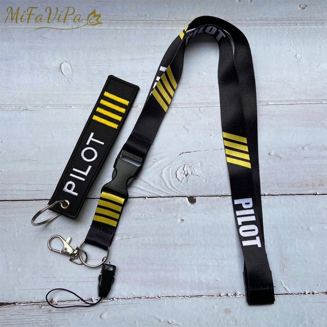 2 PCS BOEING 737 SLEUTELHANGE KEYCHAIN CESSNA NECK STRAP - PILOTSX