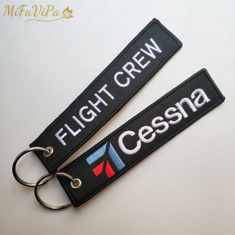 2 PCS CESSNA AVIATOR KEYCHAIN AIRCRAFT KEY CHAIN FLIGHT CREW - PILOTSX