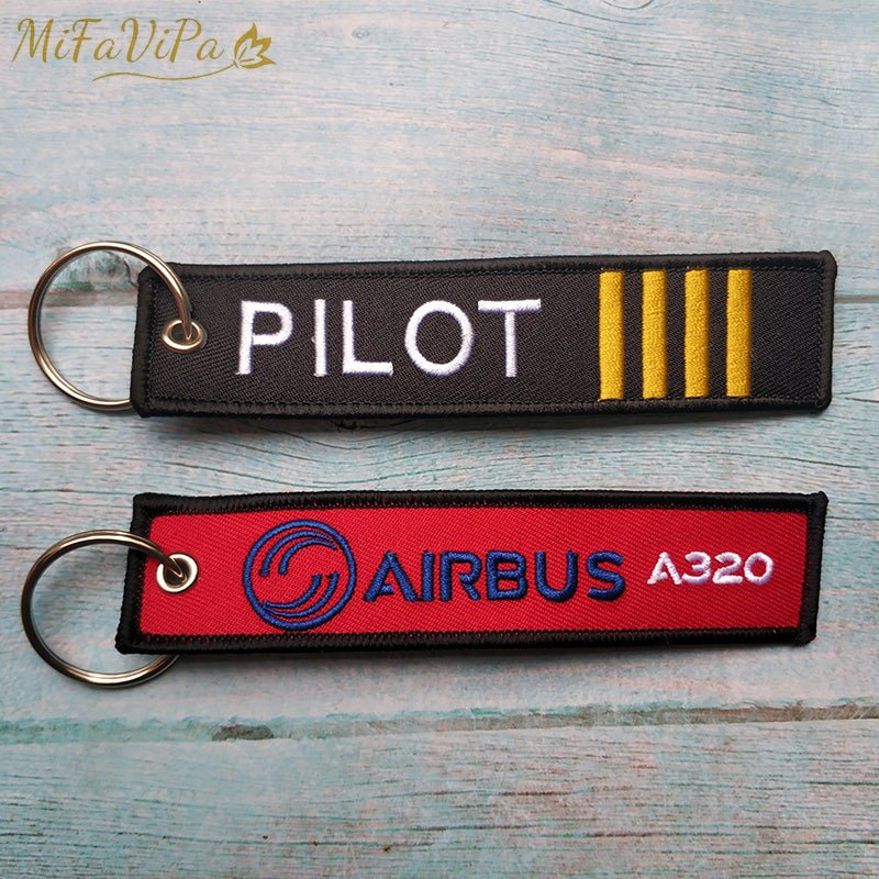 2 PCS FASHION TRINKET KEYCHAIN AIRBUS A320 AVIATOR PORTE CLEF AIRCRAFT KEY CHAIN - PILOTSX