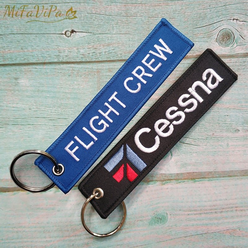 30 PCS EMBROIDERY 15 PCS CESSNA KEYCHAIN - PILOTSX