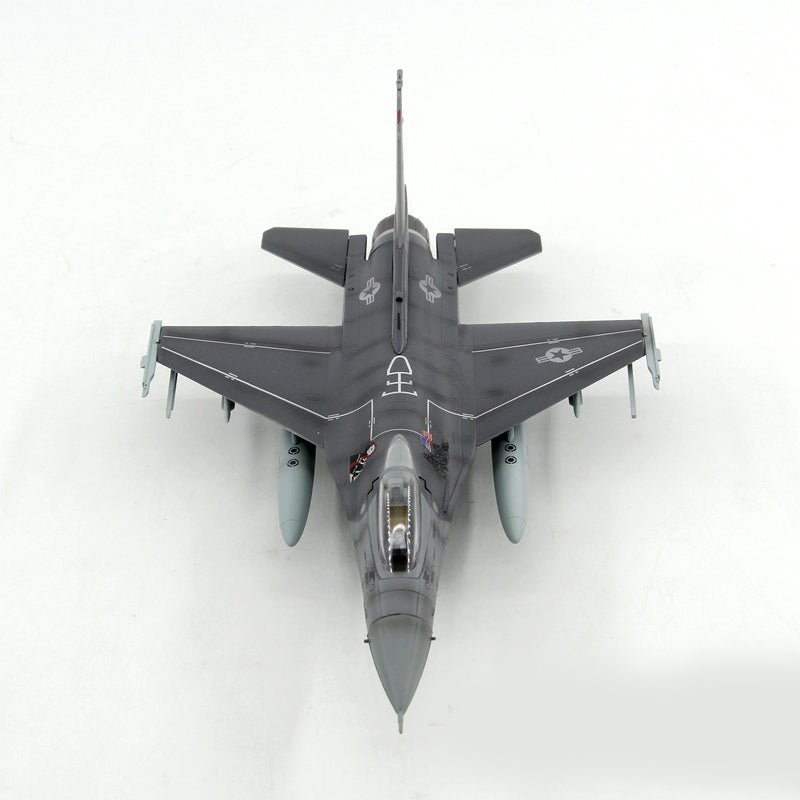 AF1 U.S. AIR FORCE F - 16C FIGHTER FALCON 366ST WING F16C DIECAST PLASTIC FINISHED MODEL - PILOTSX