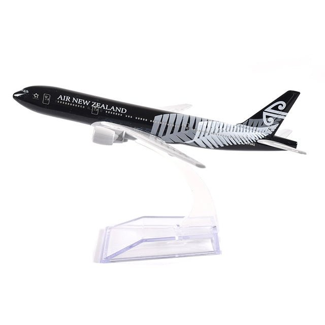 AIR NEW ZEALAND BOEING 777 AIRPLANE MODEL PLANE MODEL AIRCRAFT DIECAST METAL 1/400 SCALE PLANES - PILOTSX