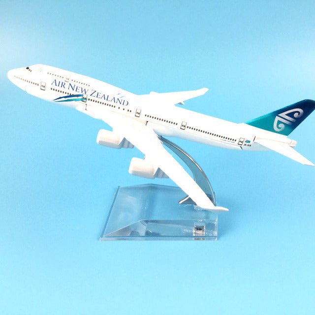 AIR NEW ZEALAND BOEING 777 AIRPLANE MODEL PLANE MODEL AIRCRAFT DIECAST METAL 1/400 SCALE PLANES - PILOTSX