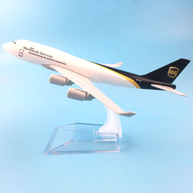 Airplane Model DHL Express Delivery Airplanes Boeing 757 Aircraft AV8R