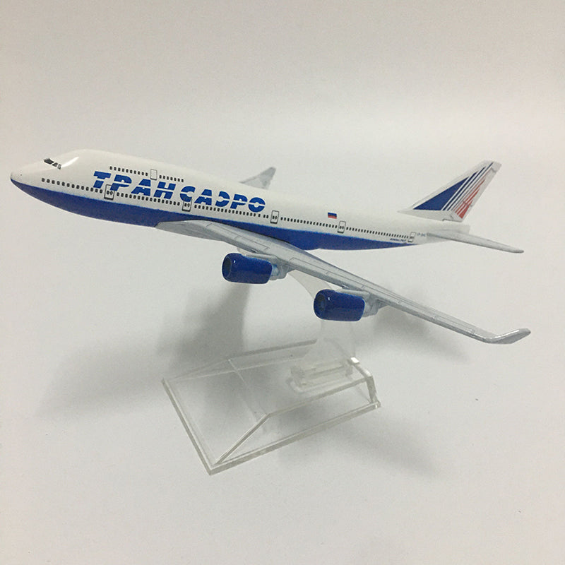 Transaero Boeing b747 Plane Model Airplane Aeroflot Airbus A330 Aircraft AV8R