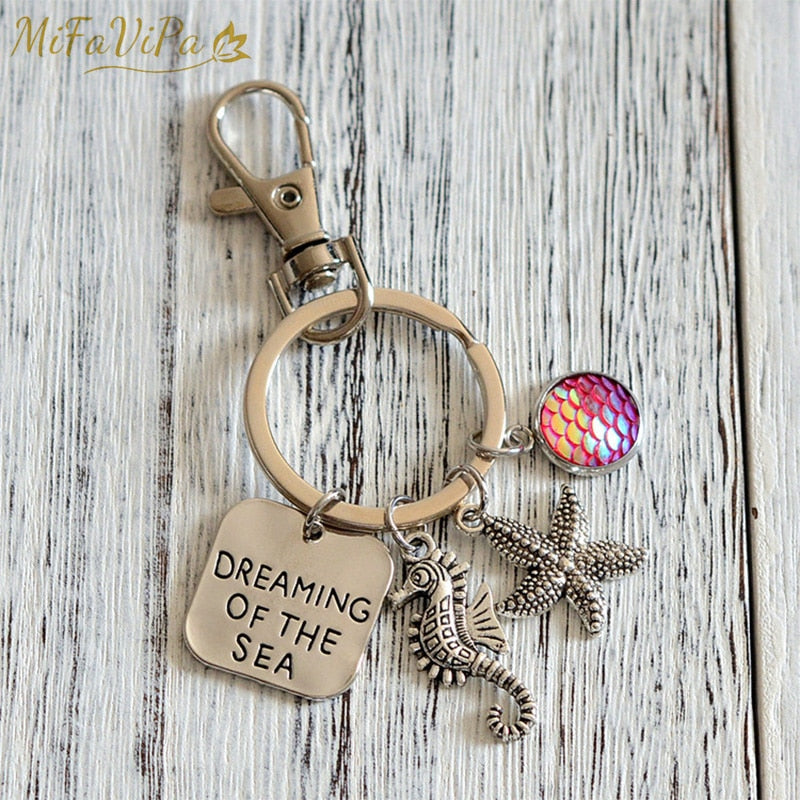 Seahorse with  Mermaid Keychain for Woman THE AVIATOR