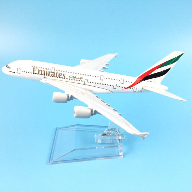 Emirates Flydubai Boeing B737 Plane Model Airplane Model Aircraft Model Diecast Metal 1:400 scale Planes AV8R