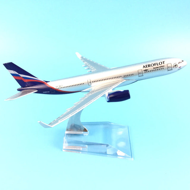 LATAM Airlines metal Diecast aircraft model ,Airbus airplane model Kids Toys plane AV8R